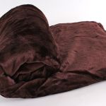 Plush Blanket in Dark Brown 150×200 cm