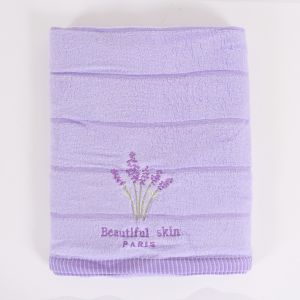Lavender Patterned Towel, 140×70 cm ― Contieurope